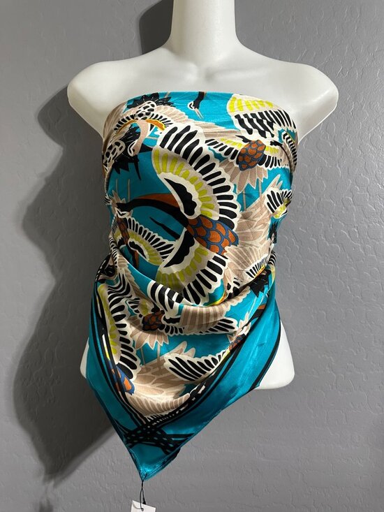 TEREA Women's Standard Aniyah Crane Print Silky Scarf multiple ways to wear NWT - Picture 1 of 7